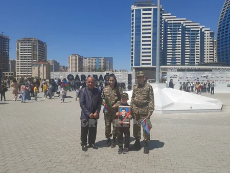 Члены семей шехидов посетили Парк военных трофеев 