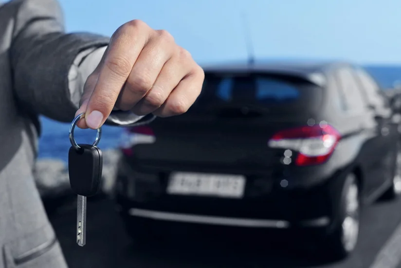 Bakıda kirayə edilmiş avtomobili xaricdə təhvil vermək mümkündürmü? - ARAŞDIRMA