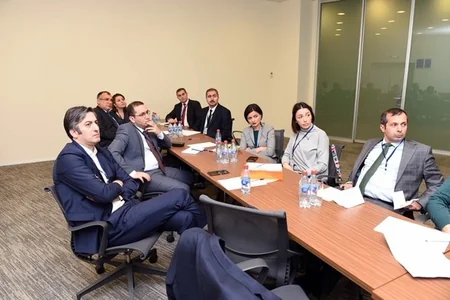 SOCAR-da neft-qaz layihələrində milli kontent mövzusunda seminar keçirilib