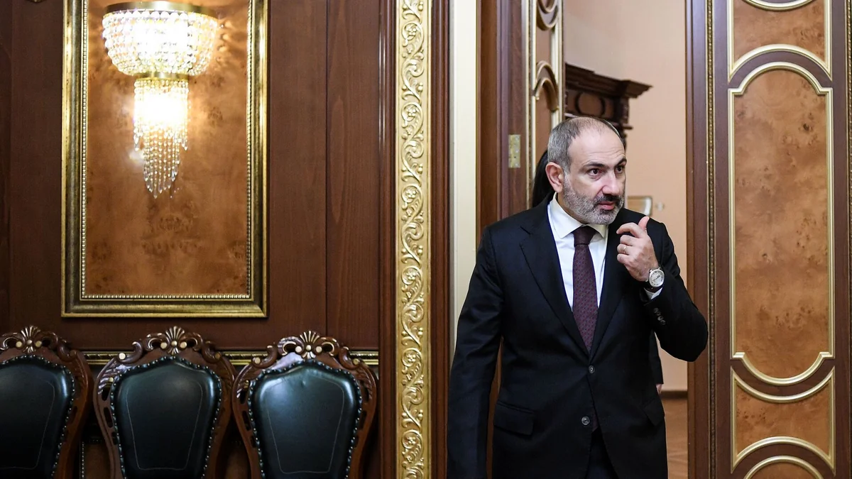 Ermənistan seçim qarşısında – Şimal, yoxsa Qərb? - ŞƏRH