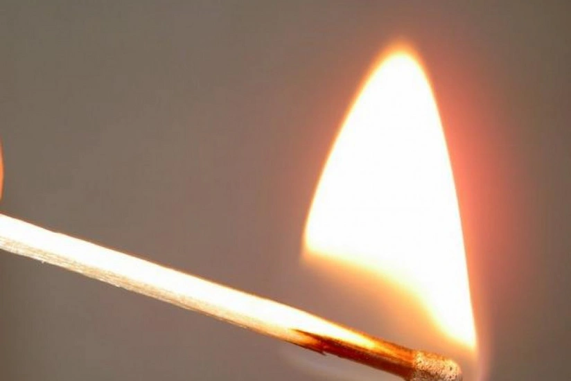 Житель Шабрана поджег свой дом