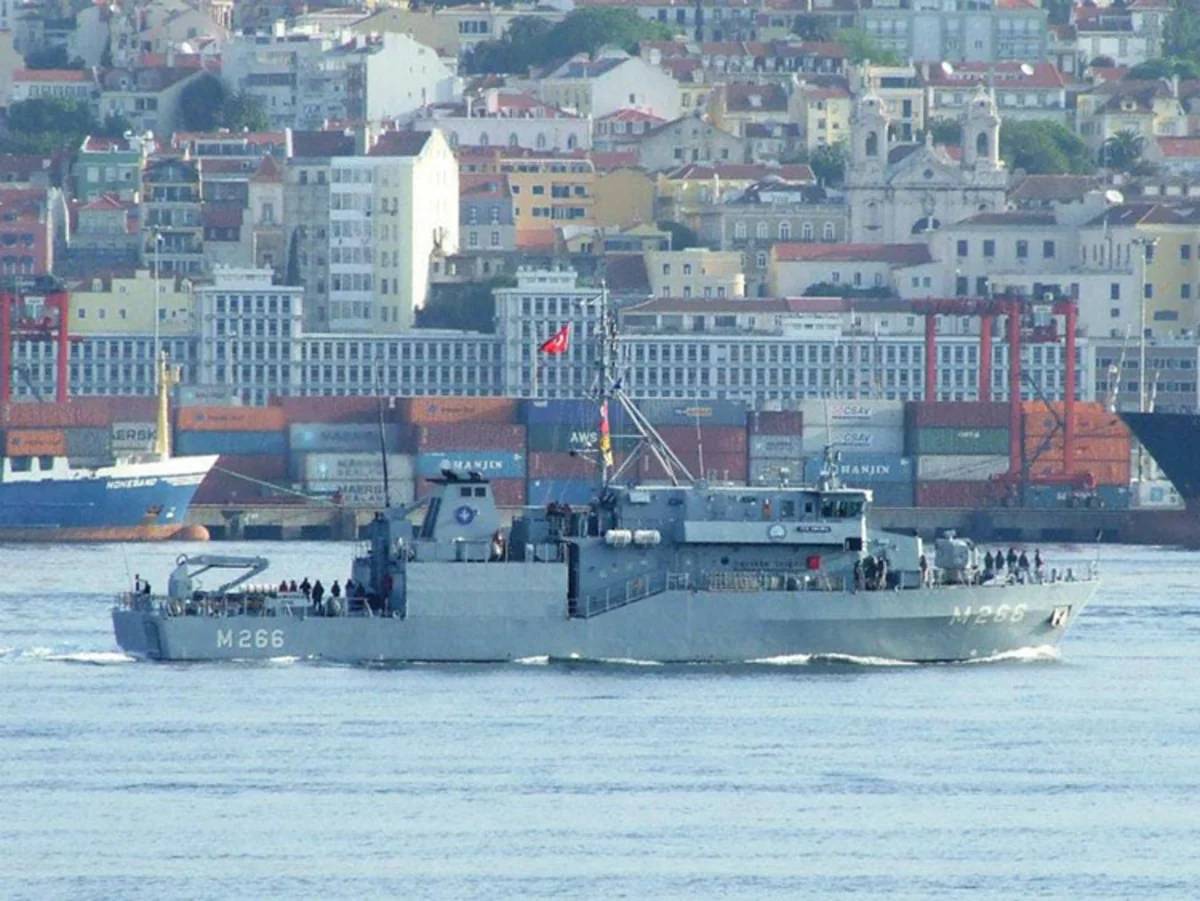 Турция, Румыния и Болгария подписали меморандум о противоминной группе в Черном море