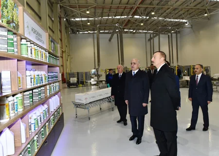 Azərbaycan Prezidenti Sumqayıt Kimya Sənaye Parkında olub