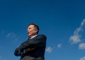 Tesla CEO loses record $16.3 billion in six hours