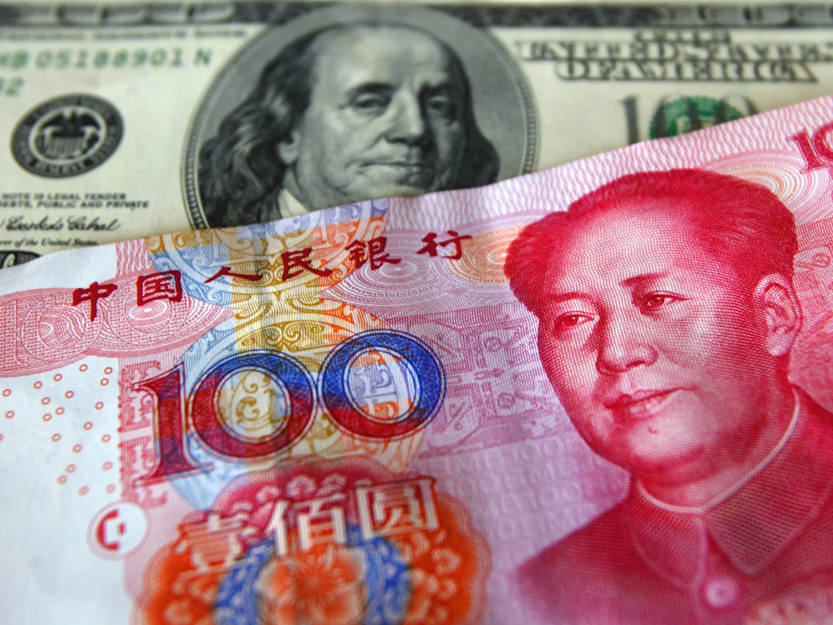US-dollar rate hits 7-year high in China