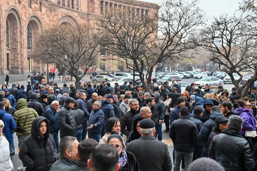 İrəvanda vergilərin artırılmasına qarşı aksiya keçirilir