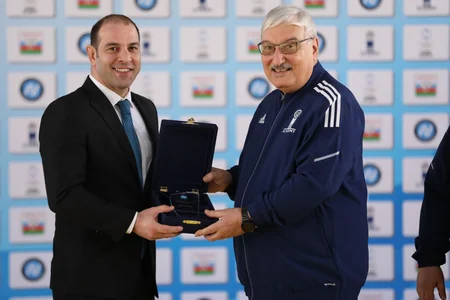 IJF Akademiyasının proqramında iştirak edən məşqçilərə sertifikatlar təqdim olunub
