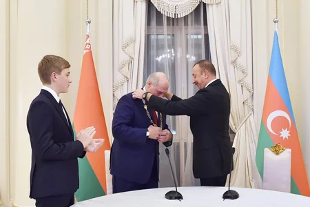 Aleksandr Lukaşenko “Heydər Əliyev” ordeni ilə təltif edilib