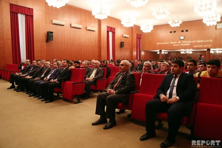 Oil and Industry jurnalının təqdimatı olub