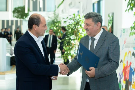 Şəhid ailələri və müharibə əlillərinə 250 mənzil verilib