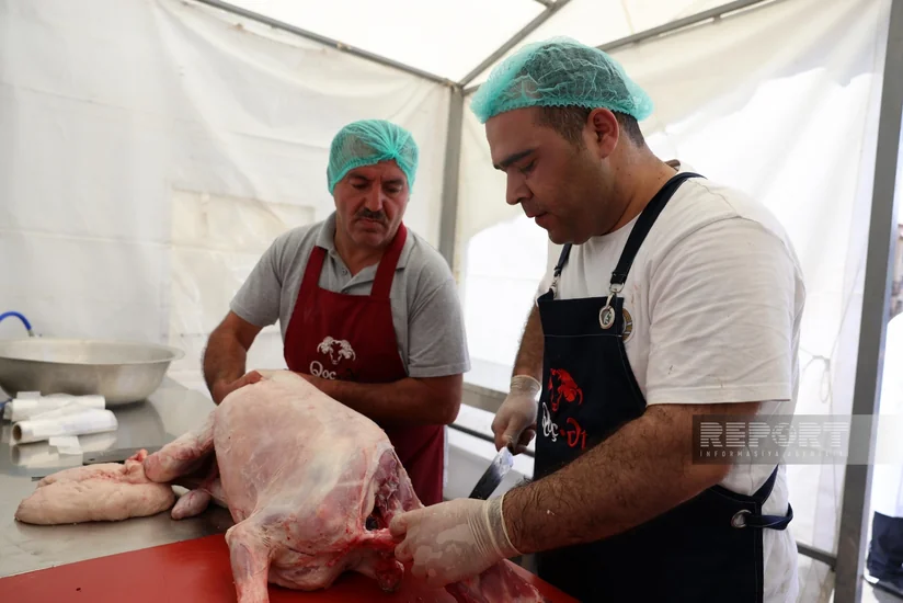 32 ildən sonra ilk dəfə Şuşaya köçürülmüş sakinlər üçün qurbanlar kəsilib