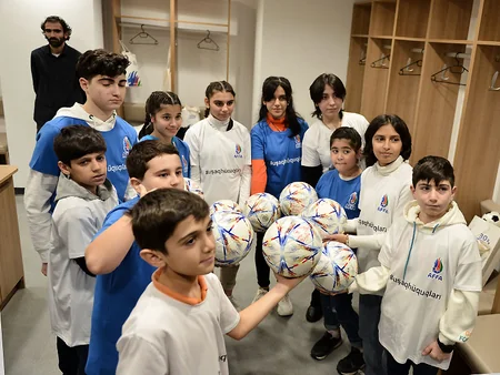 Ümumdünya Uşaq Hüquqları Gününə həsr edilmiş futbol tədbiri keçirilib