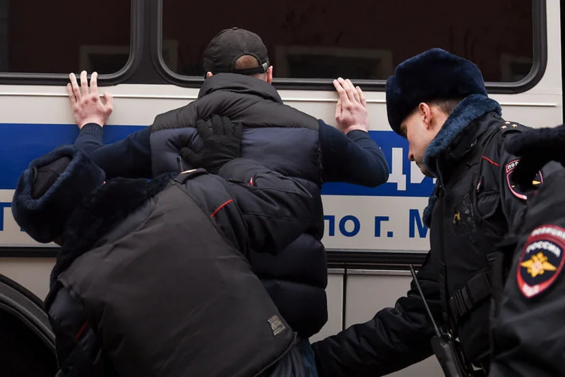 Полиция уточнила число задержанных на несогласованной акции в Москве