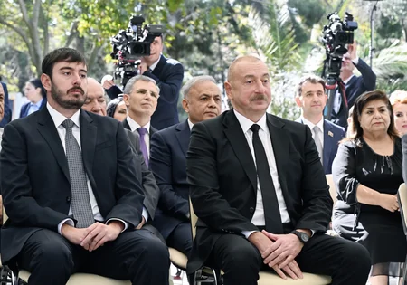 Prezident İlham Əliyev Bakıda Aşıq Ələsgərin abidəsinin açılışında iştirak edib - YENİLƏNİB