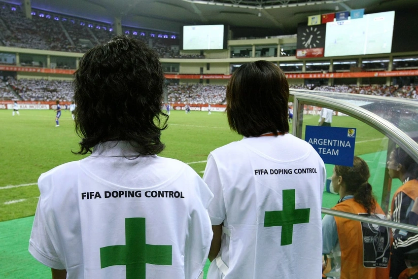 FIFA dopinqə görə 20 aylıq cəza verdi