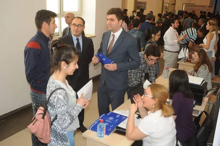 “Azərenerji” karyera sərgisində 31 vakant vəzifə ilə çıxış edib