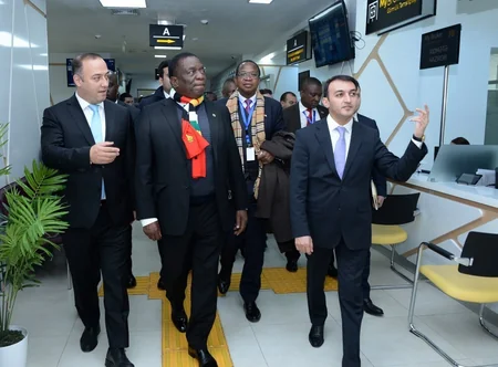 Zimbabve Prezidenti 5 saylı “ASAN xidmət” mərkəzi ilə tanış olub