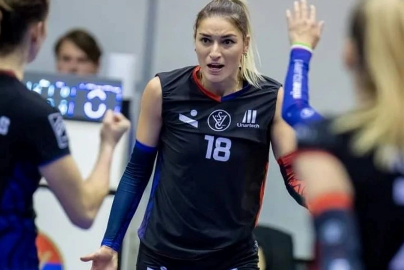 Azərbaycan yığmasının voleybolçusu üçqat Macarıstan çempionu olub