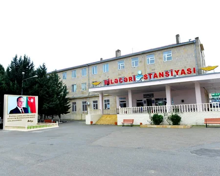 Biləcəri və Xırdalan elektrik qatarı stansiyalarının görüntüləri yayılıb