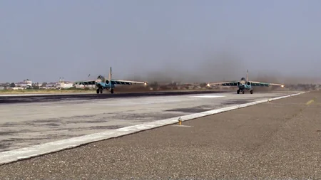 В Нахчыване штурмовики Су-25 провели учебные полеты - ВИДЕО