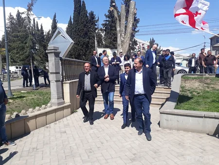 Gürcüstanın müxalifət partiyası icra başçısı vəzifəsinə azərbaycanlı namizədini təqdim edib