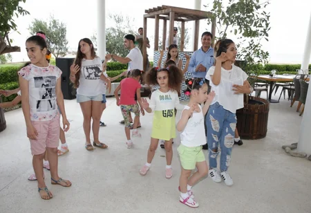 Heydar Aliyev Foundation arranges entertainment program for children at orphanages