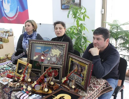 В Баку проходит Благотворительный Пасхальный базар