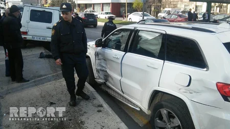 Paytaxtın Xətai rayonunda yol qəzası baş verib - FOTO