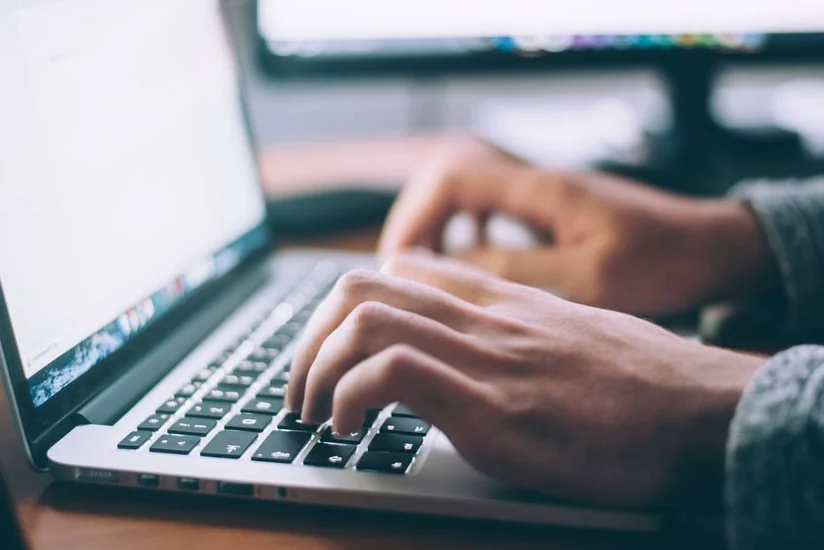 Xaricdə doktorantura təhsilinə dair sənəd qəbulunun müddəti uzadılıb