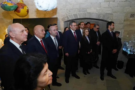 İçərişəhərdə “Qurama Art: EKO İnstalyasiya” sərgisinin açılışı olub