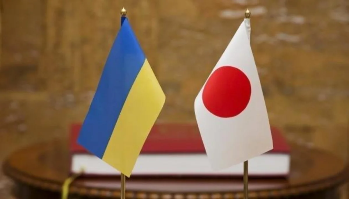 Япония в три раза увеличит финансовую помощь Украине