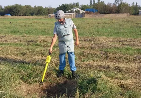 ​Ağdam və Tərtərdə partlamış hərbi sursatların qalıqları aşkarlanıb