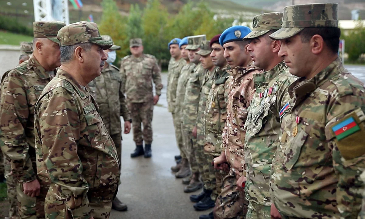 Azerbaijani military top brass visit new commando military unit