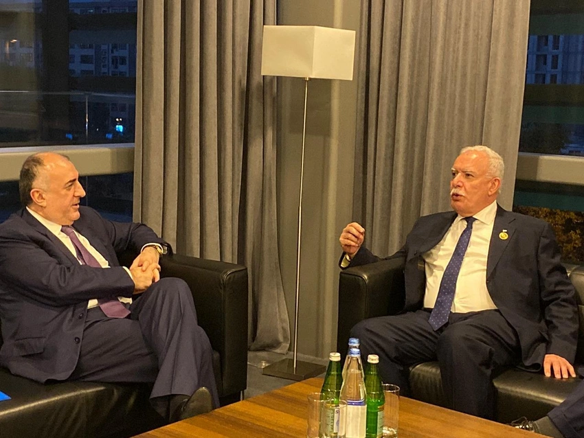 Elmar Məmmədyarov fələstinli həmkarı ilə görüşüb