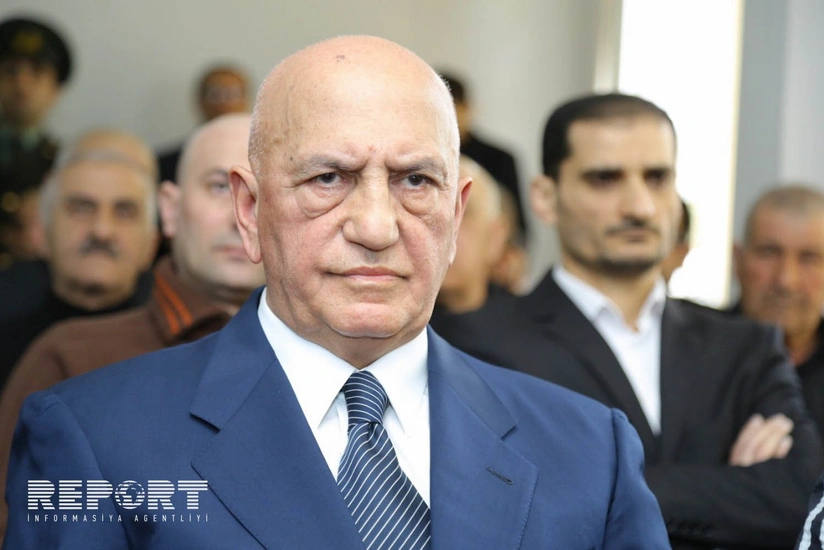 Əli İnsanov azadlığa buraxılıb - FOTO