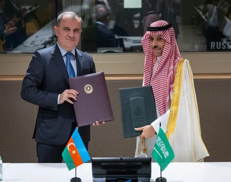 Azerbaijan's foreign minister informs his Saudi counterpart about normalization of relations with Armenia