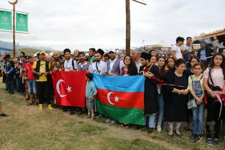 Bilal Ərdoğan: Mədəniyyətimizə sahib çıxmasaq, düşmənlərimiz bizi məğlub edər - FOTO