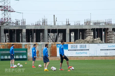 Futbol üzrə Azərbaycan milli komandası Malta ilə oyuna hazırlaşır - FOTOSESSİYA