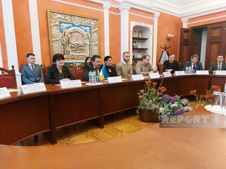 Milli Məclisin deputatları Kiyev Milli Universitetində olublar