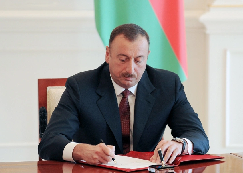 Prezident iki rayonda icbari tibbi sığortanın tətbiqinin təmin edilməsi sahəsində əlavə tədbirlər haqqında fərman imzalayıb