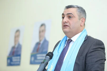Deputatlığa namizəd Rauf Nağıyev seçicilərlə görüşüb