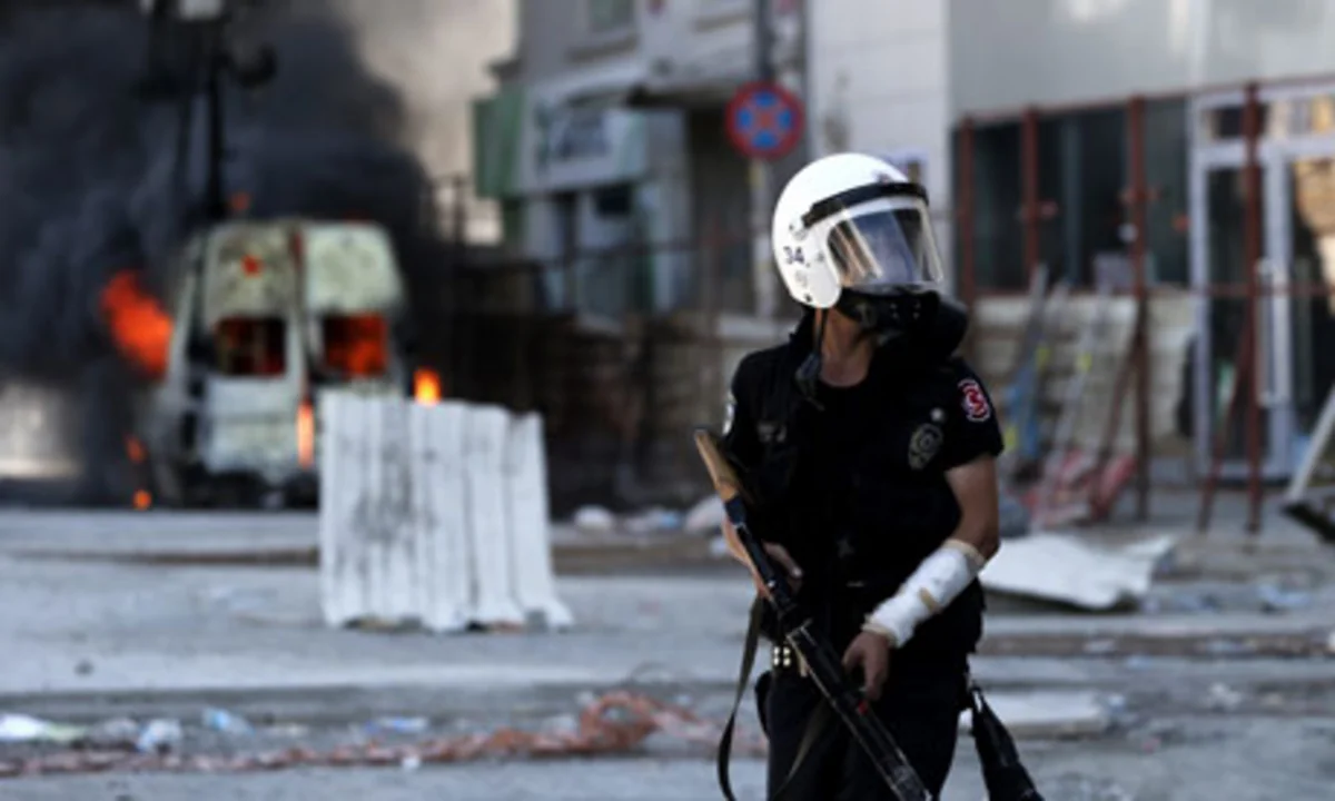 ​Türkiyədə kürd yaraqlıları daha bir polisi qətlə yetirib