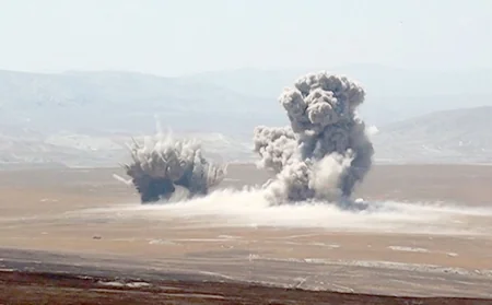 Air Force aircraft conducts scheduled live firing flights - VIDEO