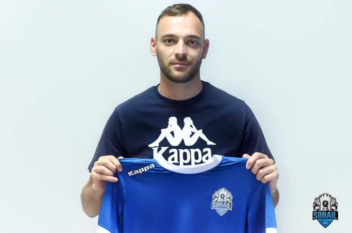 Клуб Сабаиль расстался с Эмином Джафаргулиевым