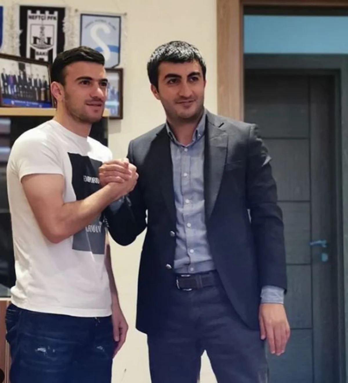 Qarabağ Azərbaycan millisinin futbolçusu ilə müqaviləni yeniləyib