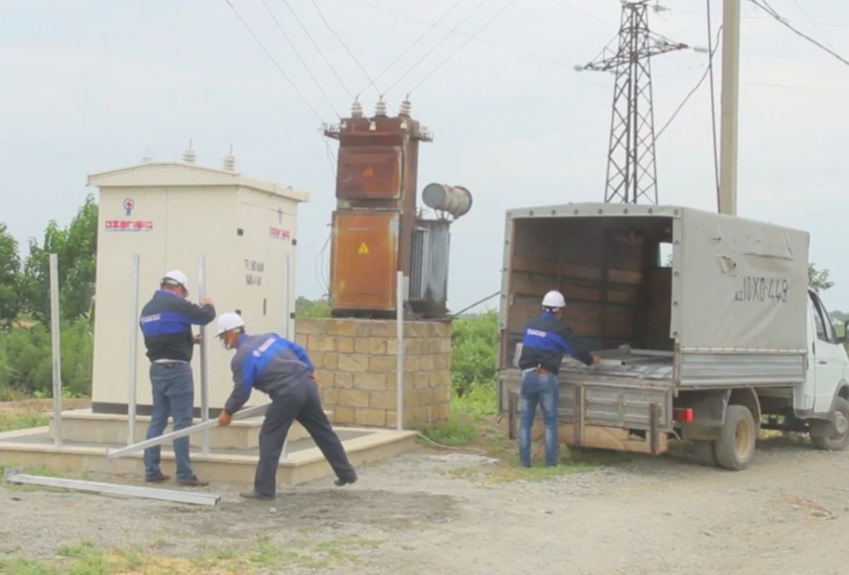 “Azərişıq” Goranboyun 2 dağ kəndində yenidənqurma işləri görüb