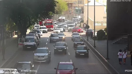 Bakıda yanğına görə yolda sıxlıq yaranıb