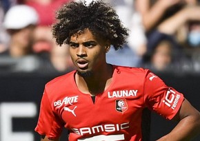 Bundesliqa klubu fransalı futbolçunu transfer edib