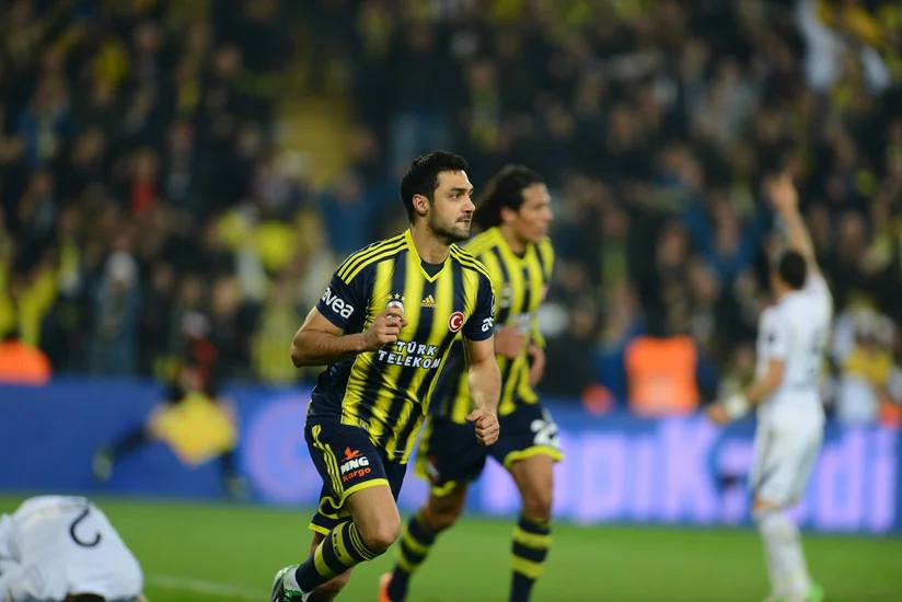 Türkiyə yığmasının və “Fənərbağça”nın sabiq futbolçusu həbs edilib
