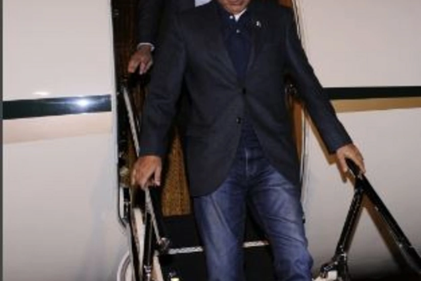 Pakistan Prezidenti Arif Alvi Azərbaycana səfərə gəlib - FOTO